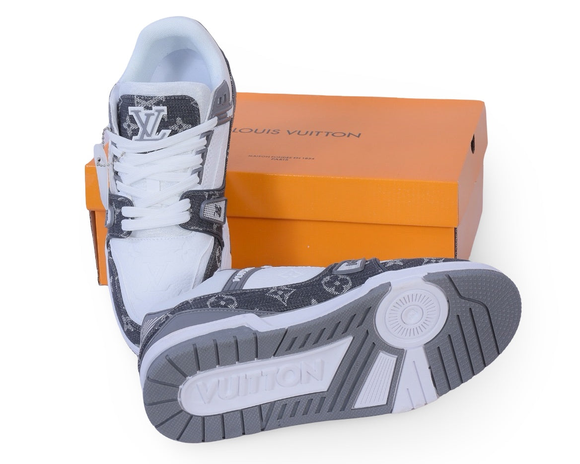 Louis Vuitton -Trainer Sneaker Gray